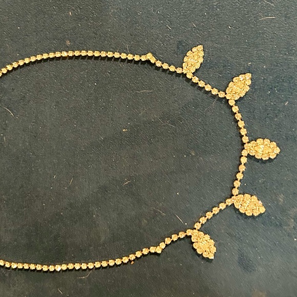 Silver Leaf Pendant Necklace with Dainty Chain - Picture 5 of 8